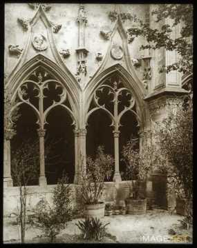 Cloître (Toul)