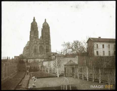 Basilique (Saint-Nicolas-de-Port)