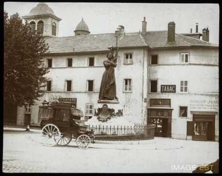 Monument du centenaire de la réunion de la Savoie à la France (Chambéry)