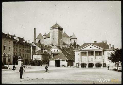 Place aux Bois (Annecy)