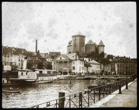 Canal du Thiou (Annecy)