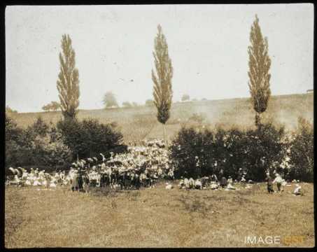 Militaires au repos (Haroué)