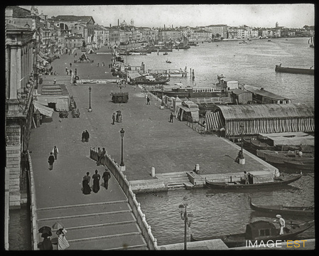 Quai des Esclavons (Venise)
