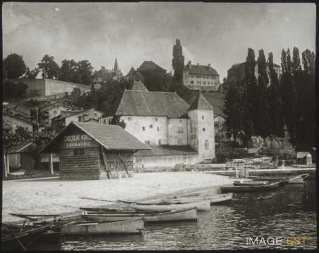 Port des pêcheurs et château de Rives (Thonon-les-Bains)