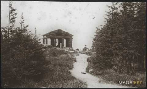 Temple du Donon (Grandfontaine)