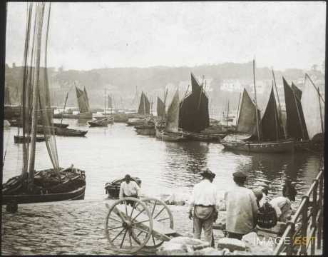 Port (Douarnenez)