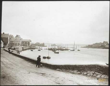 Quais (Audierne)