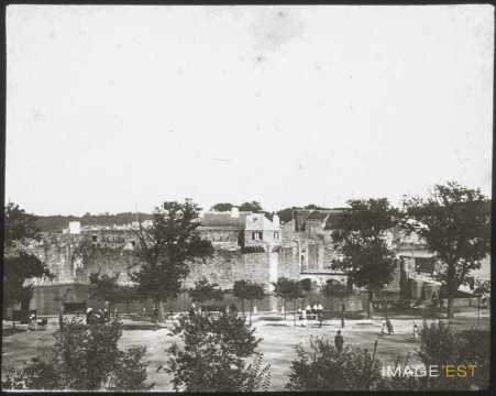 Remparts (Concarneau)