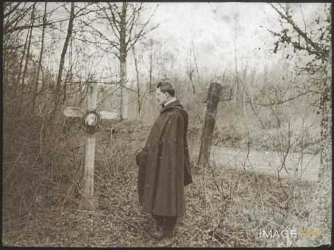 Scène de recueillement (Brin-sur-Seille)