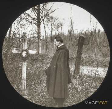 Scène de recueillement (Brin-sur-Seille)