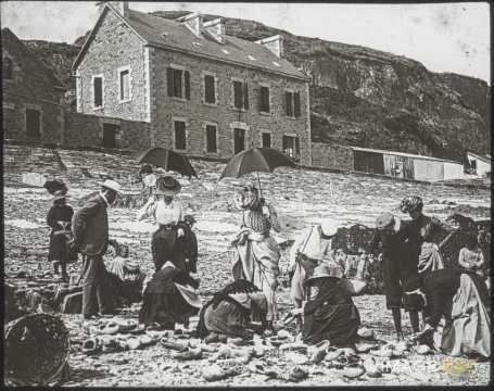Visiteurs des parcs à huitres (Cancale)