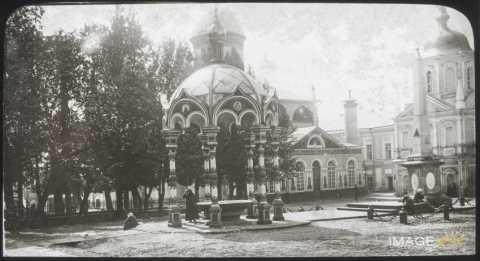 Fontaine du puits Saint-Serge (Serguiev Possad)