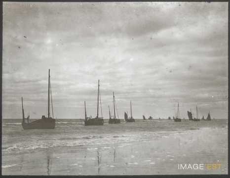 Bateaux sur la Manche (Berck)