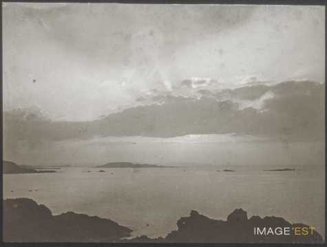 Coucher de soleil sur la Manche (Saint-Lunaire)