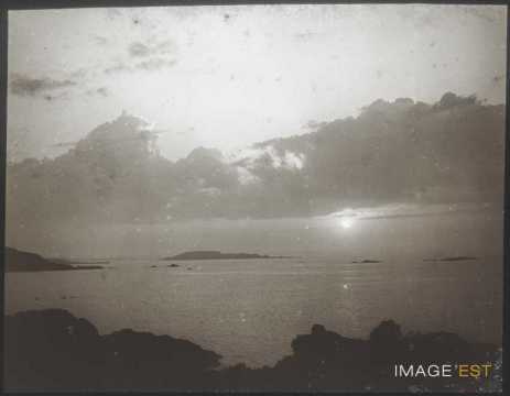 Coucher de soleil sur la Manche (Saint-Lunaire)