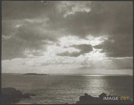 Coucher de soleil sur la Manche (Saint-Lunaire)