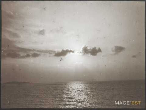 Coucher de soleil sur la Manche (Saint-Lunaire)