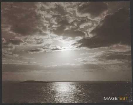 Coucher de soleil sur la Manche (Saint-Lunaire)