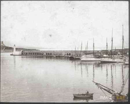 Port (Antibes)