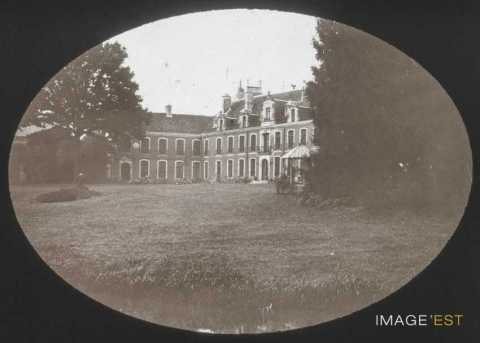 Château (Laneuville-à-Rémy)