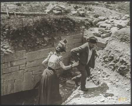 Dans les ruines de La Mothe (Outremécourt)