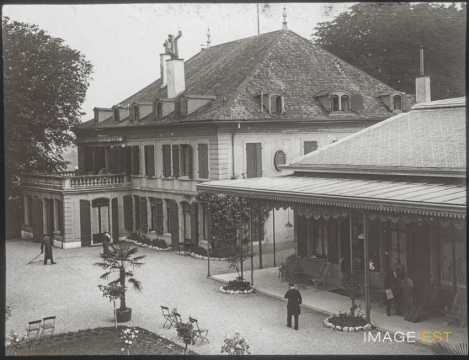 Établissement thermal (Genève)