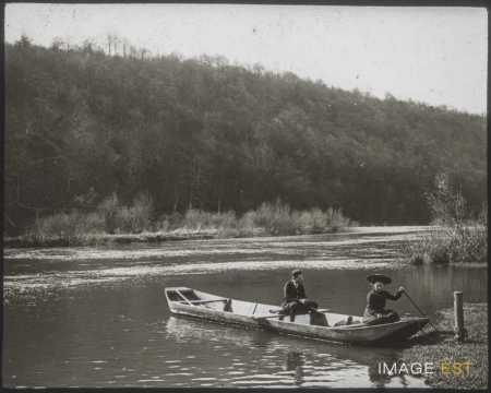 Barque sur la Moselle (Liverdun)