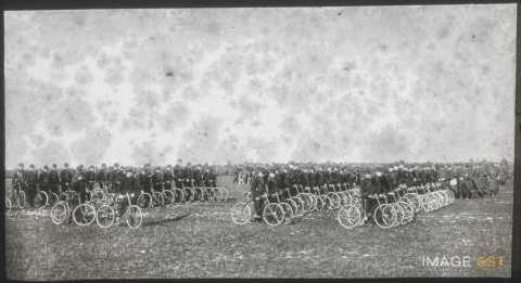 Revue militaire (Malzéville)