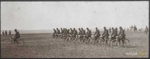 Revue militaire (Malzéville)