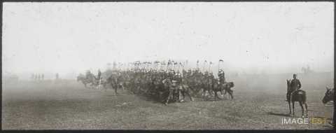Revue militaire (Malzéville)