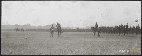 Revue militaire (Malzéville)