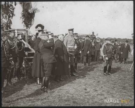 M. Millerand et le Grand Duc Nikolaï Nikolaevitch Romanov (Malzéville)
