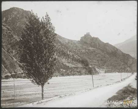Vallée inférieure du Var (Entrevaux)