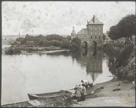 Moulin à eau (Charleville-Mézières)