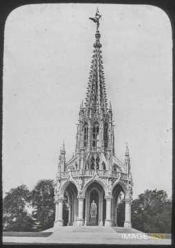 Monument à la Dynastie (Bruxelles)