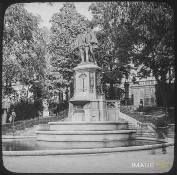 Fontaine des comtes d'Egmont et de Hornes (Bruxelles)
