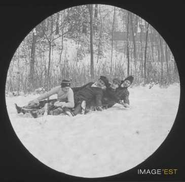 Hommes en bobsleigh (Malzéville)