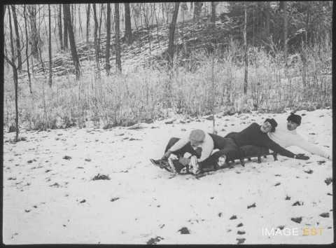 Hommes en bobsleigh (Malzéville)