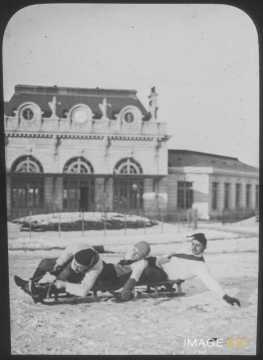 Hommes en bobsleigh (Gérardmer)