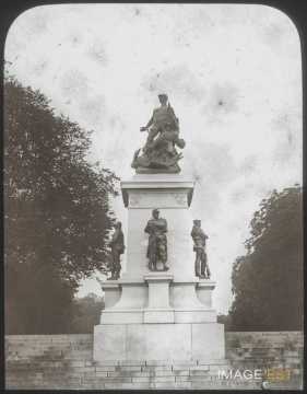 Monument aux morts (Nantes)