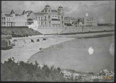 Plage et Casino (Royan)
