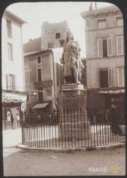 Statue de Raimbaud II (Orange)