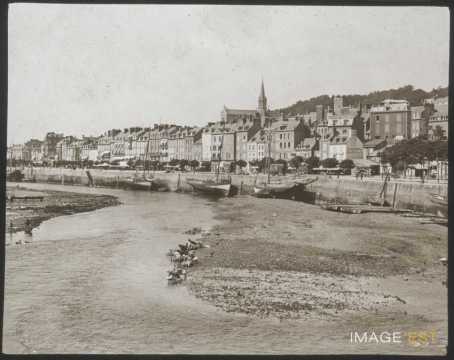 Port et quais (Trouville-sur-Mer)