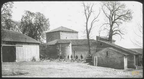 Ancien château (Port-sur-Seille)