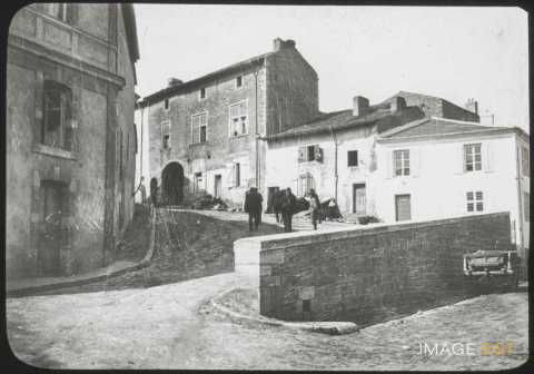 Dans une rue (Nomeny)