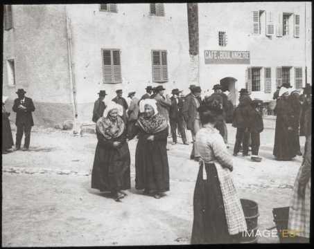 Rassemblement de villageois (Valloire)