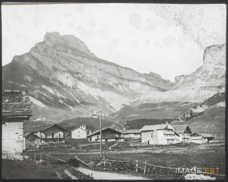 Roselend et le Rocher du Vent (Beaufort)