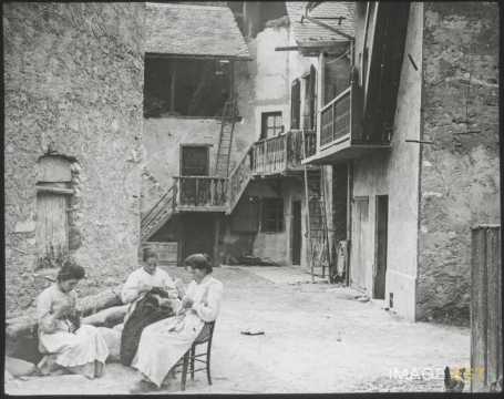 Couturières (Saint-Alban-Leysse)