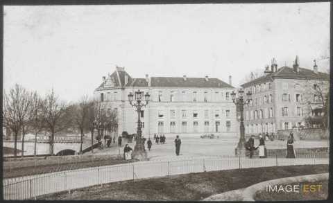 Parc du cours (Épinal)