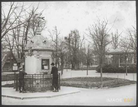 Colonne barométrique (Épinal)